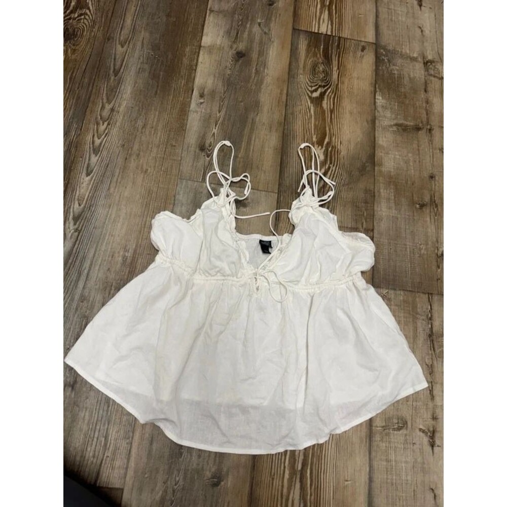 White tie top tank